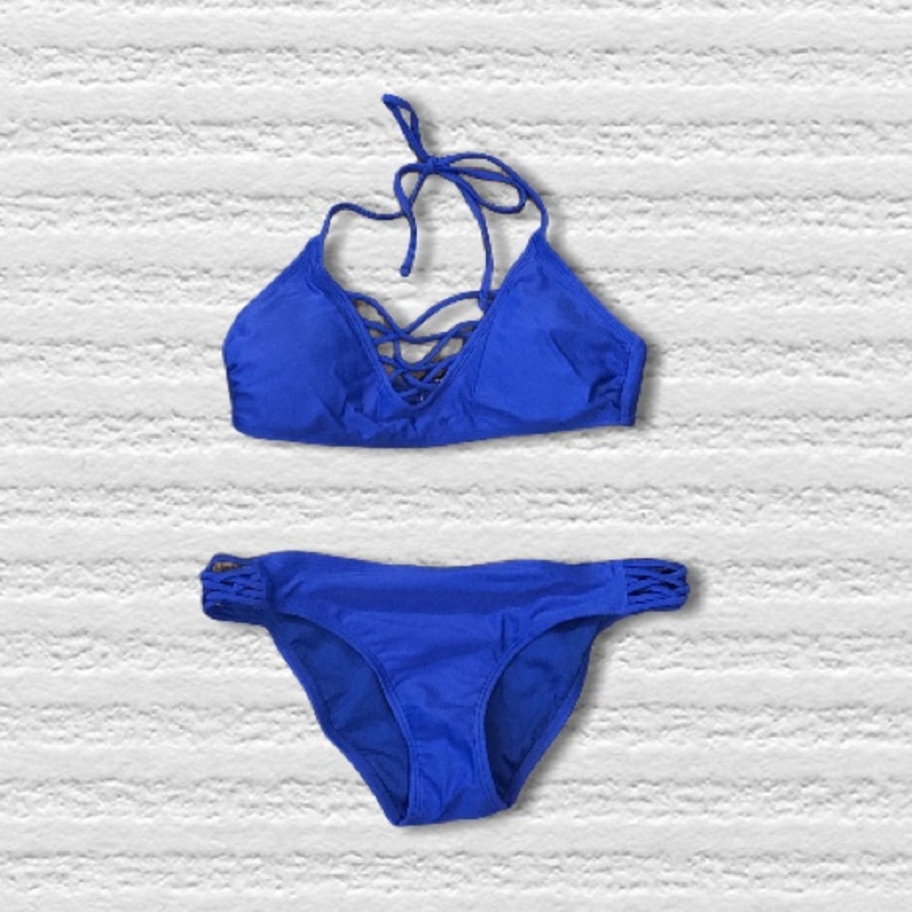 Blue Bikini Set - image 1